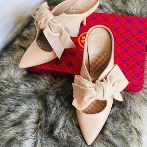 tory burch clara mule